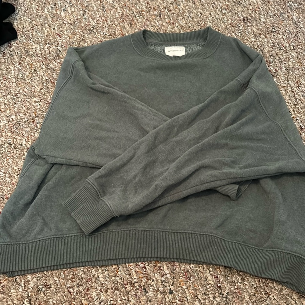 Dark green American Eagle crew neck.